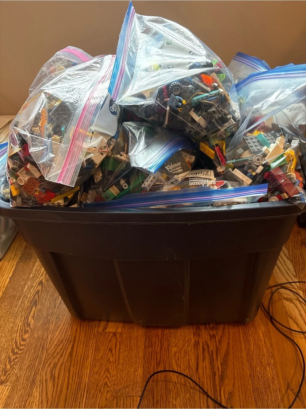 Assorted Lego blocks 2lb Bag - Multicolor. 24 bags. $20/bag